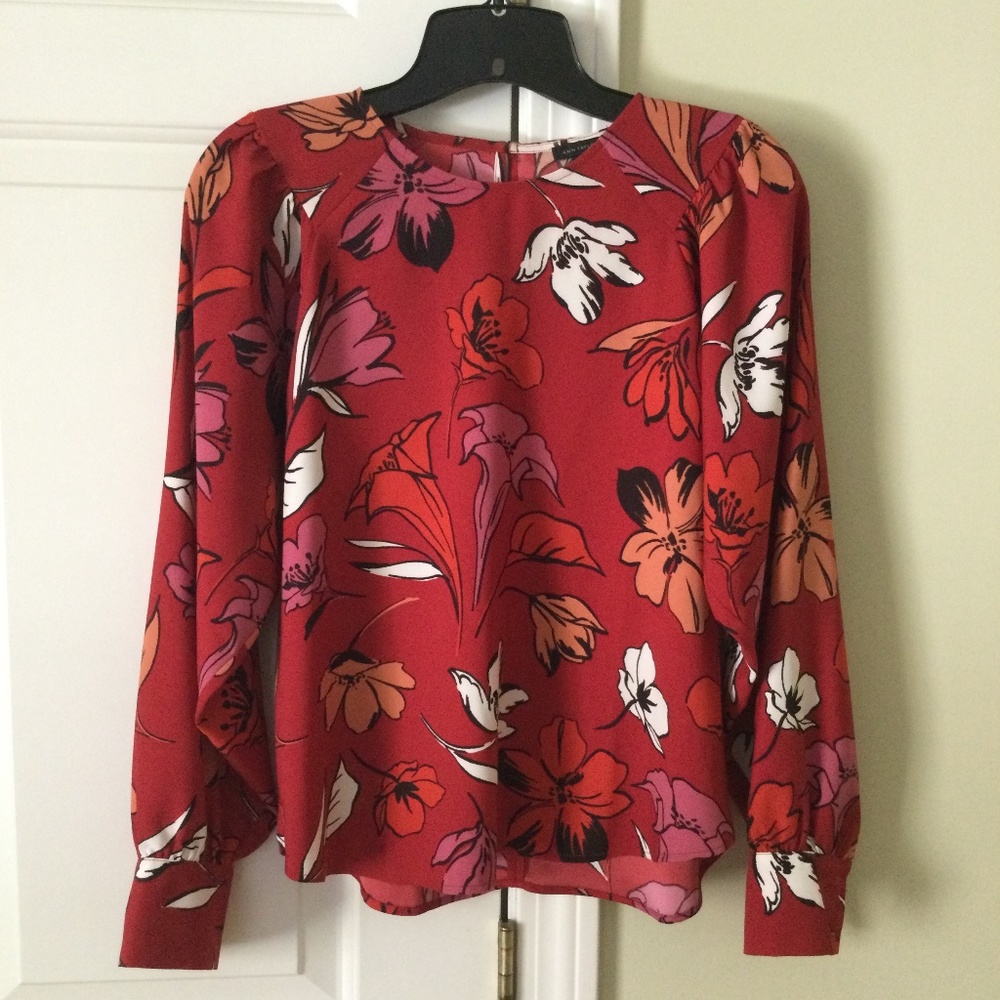 NWOT  Ann Taylor blouse